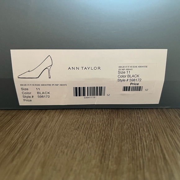 Ann Taylor Black Shoeties size 11 - Picture 2 of 5